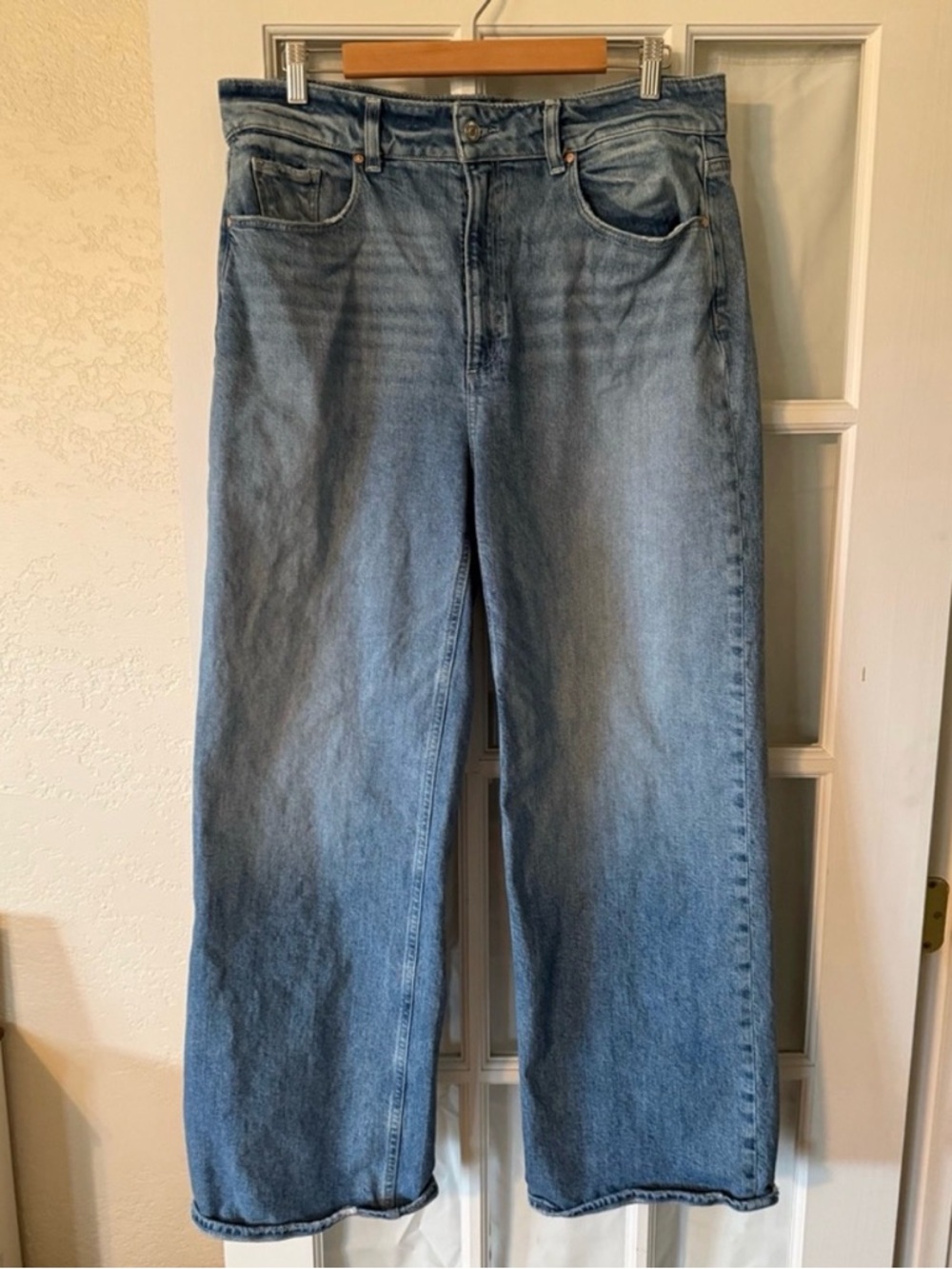 PAIGE Sasha Wide Leg Jeans in Stefania Distressed